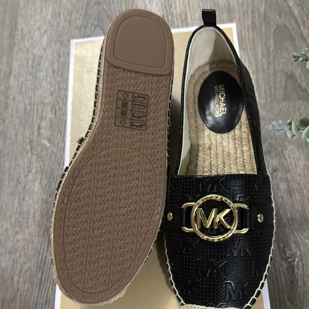 Michael Kors Black Espadrille Flats - Picture 4 of 4